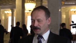 Депутати про те, чи потрібна у трудовому кодексі норма про заборону дискримінації за сексуальною орієнтацією Депутати про те, чи потрібна у трудовому кодексі норма про заборону дискримінації за сексуальною орієнтацією