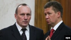 Голови «Нафтогазу» (зліва) і «Газпрому» Євген Бакулін і Олексій Міллер