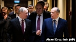 Владимир Путин и Александр Бортников