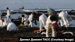 Последствия аварии на танкере "Надежда", 2015 год.