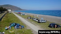 Автотуристи в Рибачому