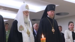 Філарет помолився за Україну і країни Європи у Європарламенті (відео) Філарет помолився за Україну і країни Європи у Європарламенті (відео)