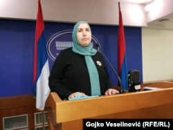 Begija Smajić, zastupnica u NSRS-u, obratila se medijima prije sjednice u petak, 30. jula