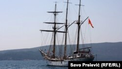 Školski brod "Jadran"