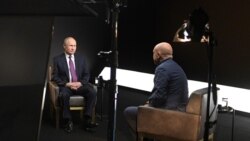 Лицом к событию. Замороженный Путин Лицом к событию. Замороженный Путин