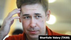 Илья Новиков