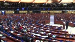 Порошенко про політичних в'язнів та «мовне питання» в ПАРЄ (відео) Порошенко про політичних в'язнів та «мовне питання» в ПАРЄ (відео)