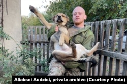 Олексій та його улюблений пес Жмих, фото з приватного архіву