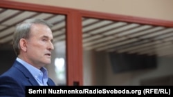 Виктор Медведчук в суде, Киев, 13 мая 2021 года