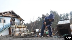 Romske kuće u mjestu Svatovac, BiH, 2013.