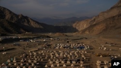 Migrantski kamp na pakistansko-afganistanskoj granici u Torkamu