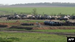 Російський військовий табір Ростовській області, за 50 кілометрів від українського кордону