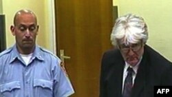 Sa suđenja Radovanu Karadžić pred haškim Tribunalom optuženim za genocid