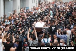 ლექსო ლაშქარავას გასვენება. 13 ივლისი, 2021.