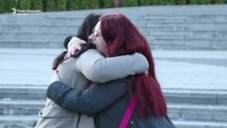 Djeca rođena zbog rata: 'Ime jednog roditelja' Djeca rođena zbog rata: 'Ime jednog roditelja'