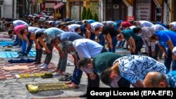 Vernici tokom ramazana u Skoplju, maj 2020