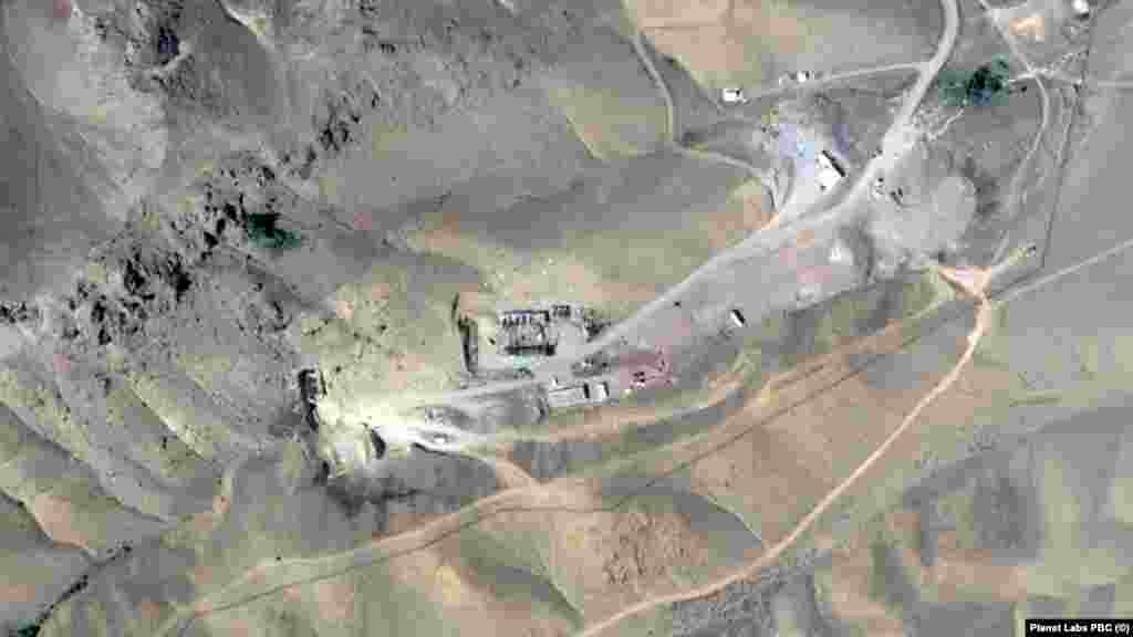 Zgrade na lokaciji Tabriz prije i poslije izraelskih napada. Fotografija lijevo je snimljena 3. juna, druga fotografija je snimljena 16. juna.