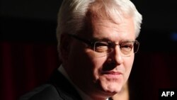 Nisam sklon da se iz Hrvatske miješamo u unutarnje poslove BiH: Ivo Josipović