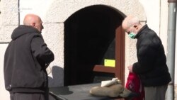 Narodne kuhinje u Sarajevu dijele hranu uz preventivne mjere Narodne kuhinje u Sarajevu dijele hranu uz preventivne mjere