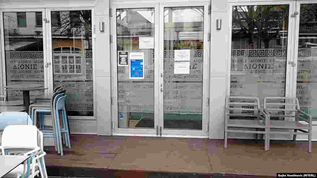 Ministarstvo finansija Republike Srpske zabranilo je rad u objektima u kojima se priređuju igre na sreću - kladionicama, automat klubovima, tombolama, kazinima i slično, Banja Luka.