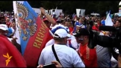 Марш российских болельщиков в Варшаве Марш российских болельщиков в Варшаве