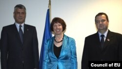 Hašim Tači, Ketrin Ešton i Ivica Dačić u Briselu, novembar 2012.