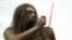 Неандерталец. Wikipedia. <a href = "http://en.wikipedia.org/wiki/Image:Neanderthal_2D.jpg" target=_blank>GNU Free Documentation License.</a>