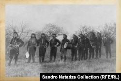 გურულ მომღერალთა გუნდი 1917 წელს სამუელ ჩავლეიშვილის ხელმძღვანელობით.