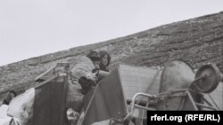 Азербайджанські біженці з районів Агдам та Сус Нагірного Карабаху, 1992 рік