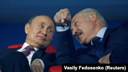 Putin i Lukašenko u Minsku u junu 2019.