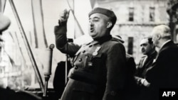 Francisco Franco obraća se u Bilbau, 1939.