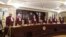 Cinci dintre cei nouă judecători ai CCR au admis solicitarea Înaltei Curți de Casație și Justiție de a declara neconstituțională reforma pensiilor speciale ale magistraților, pentru care guvernul Bolojan.