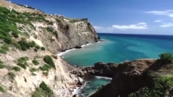 На Фиоленте волнуется море (видео) На Фиоленте волнуется море (видео)