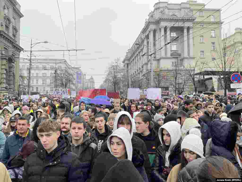 Učesnici protesta "Generalni štrajk" u centru Beograda.