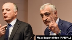 ბადრი ჯაფარიძე, მამუკა ხაზარაძე