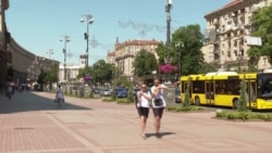 «Вышли из карантина и решили, что нет угрозы»: в Украине – резкий рост числа больных коронавирусом (видео) «Вышли из карантина и решили, что нет угрозы»: в Украине – резкий рост числа больных коронавирусом (видео)