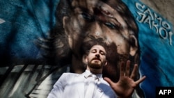 Ljubiša Preletačević Beli dobio ličnu kartu u rekordnom roku