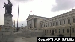 Будівля парламенту Австрії у Відні