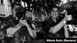 Branimir Glavaš pozira u Osijeku 1991. godine, arhivska fotografija