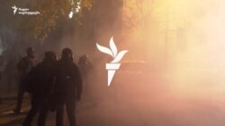 აქციის დაშლა და ძალადობა დემონსტრანტებზე