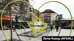 Na marginama razgovara se ponovo povela i polemika o broju država koje su priznale Kosovo