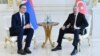 Aleksandar Vučić i Ilham Alijev predsednici Srbije i Azerbejdžana, tokom susreta u Bakuu 21. maja 2018.
