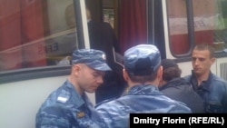 Задержание гражданских активистов на Старом Арбате 19 мая 2012