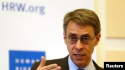 Nepoželjan u Hongkongu: Kenet Rot