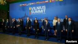 "ბუქარესტის ცხრიანის" მონაწილეები