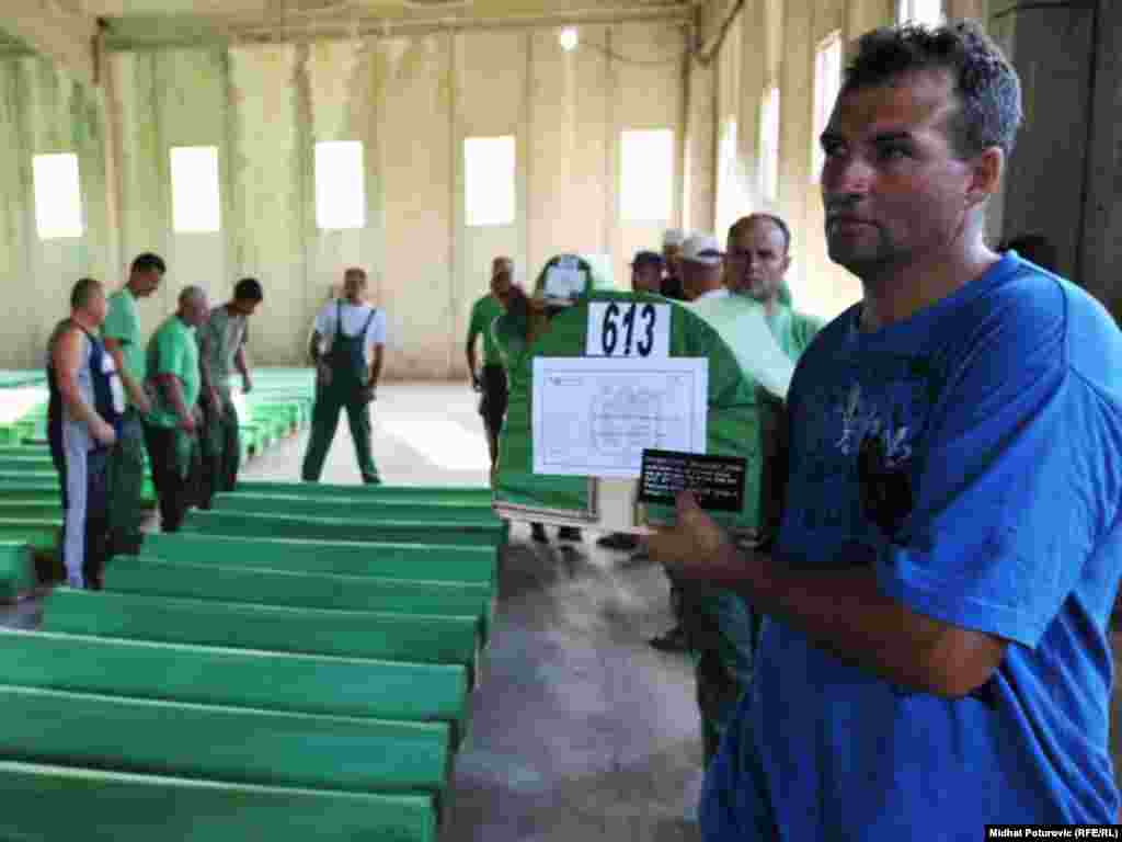 Srebrenica, 11.07.2011. Foto: RSE / Midhat Poturović