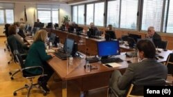 Visoko sudsko i tužilačko vijeće BiH je nezavisna institucija osnovana 2004. godine, čiji je osnovni mandat uspostavljanje i očuvanje nezavisnog, efikasnog i odgovornog pravosuđa (na fotografiji sjednica VSTV 3. decembra 2020 kada je razmatrana prijava protiv Tegeltije)