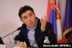 Vlasti moraju da provere zašto se finansiraju novinari i mediji koji šire mržnju: Koksal