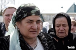 აიმან კადიროვა, რამზან კადიროვის დედა