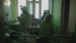 Антирекорд COVID-19. Репортаж из реанимации инфекционного отделения в Киеве (видео) Антирекорд COVID-19. Репортаж из реанимации инфекционного отделения в Киеве (видео)